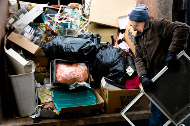 Yard Cleanup Services in Lomira, WI